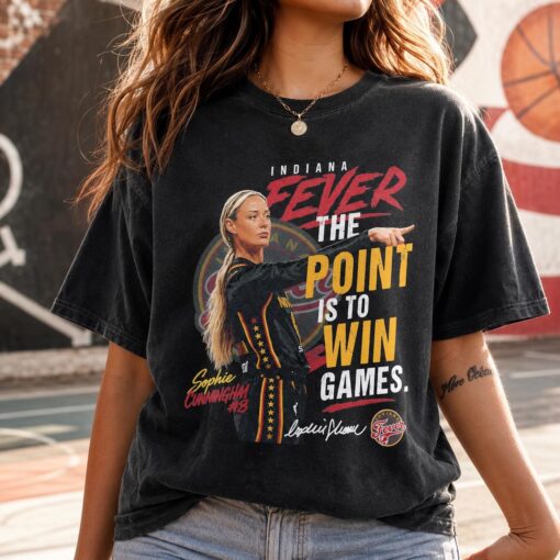 Sophie Cunningham Pointing Tshirt